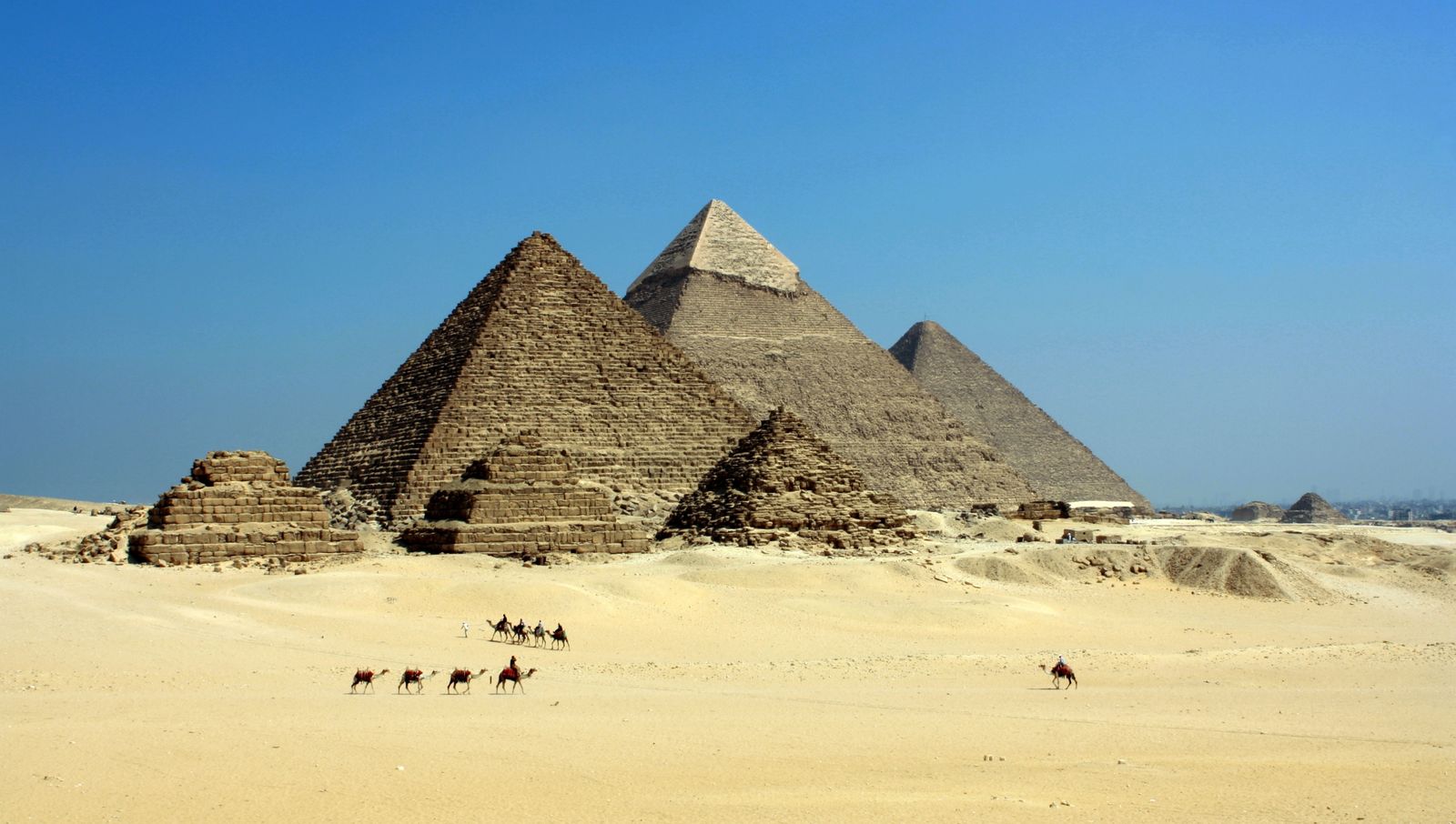 Road to Giza